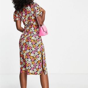 QED LONDON SOFT TOUCH SQUARE NECK MIDI DRESS IN 70s FLORAL PRINT